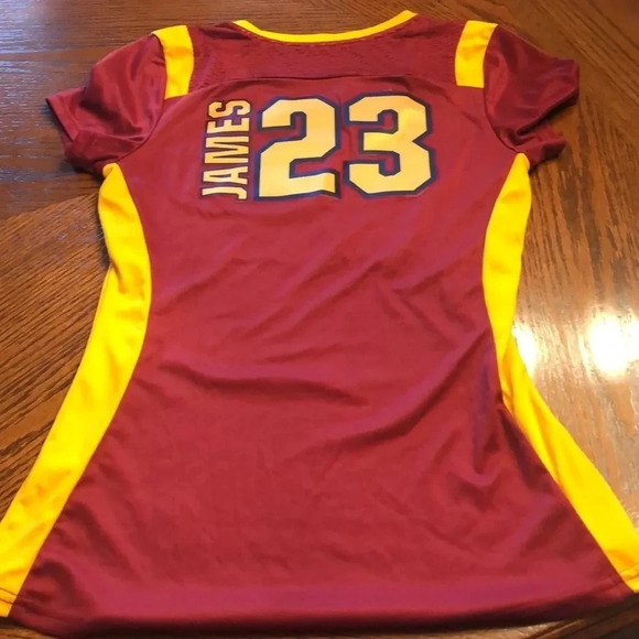 LeBron James Cleveland Cavaliers Jersey - Picture 6 of 6
